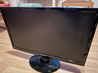 LCD Televize Samsung, úhlopříčka 60cm