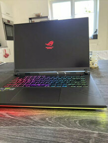 ASUS ROG STRIX G16