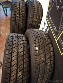 Zimní pneu Semperit Van-Grip 215/75 R16 C 113/111R M+S