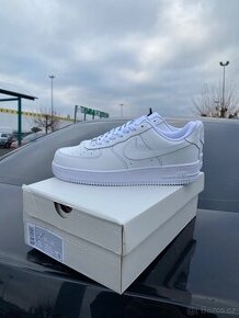 Nike Air Force 1 White