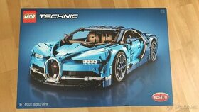 LEGO Technic Bugatti Chiron 42083