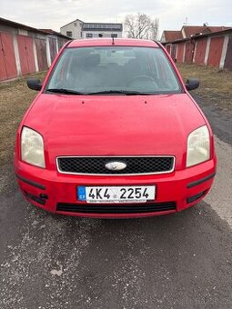 Prodám Ford Fusion 1,6. 74Kw. Benzín . Rok 2003.