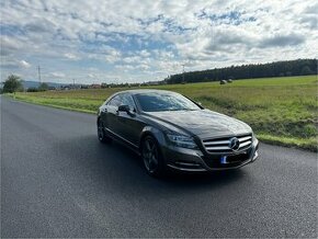 Mercedes Benz CLS W218 350 cdi 4 matic - 1