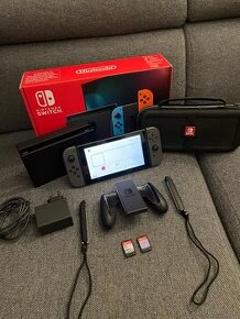 Nintendo switch V2 + hry + pouzdro