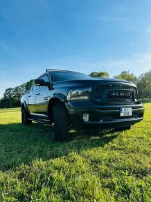 Dodge Ram 5.7 Hemi - 1