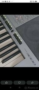 Klávesy Yamaha PSR 3000 - 1