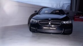 1:18 bmw 5 rady G30 kyosho