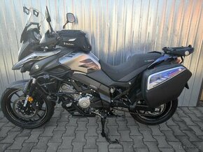 Suzuki DL 650 v strom Traveler