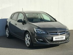 Opel Astra 2.0 CDTi ,  121 kW nafta, 2013 - 1