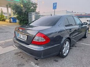 Mercedes-Benz W211 E280 Nafta