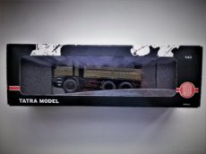 Model TATRA T815 TerrNo1 6x6 ARMY VALNÍK Khaki  Kaden 1/43