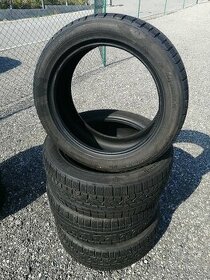 Prodám zimní pneu Kumho 235/50 R18 101V, 5mm