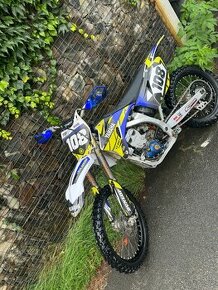 Yamaha yz250f 2009