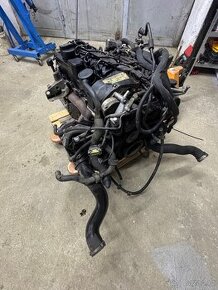 Motor Mercedes-Benz OM 646.811 + automatická převodovka