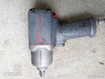 Kvalitní utahovák Ingersoll Rand 1/2" - 1