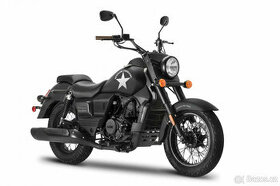 Motocykl UM Renegade Commando 125 - 1