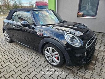 MINI 2.0 John Cooper Works Cabrio Max Výbava