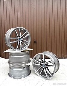 Bmw R18 G30 Bmw 18 G31 Dvourozmer 5x112 Mpaket