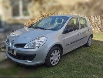 Renault Clio 1,2 2008 garáž., klima