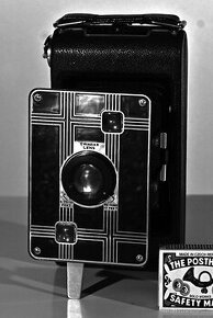 KODAK JIFFY SIX-20. Druhý přístroj ZDARMA