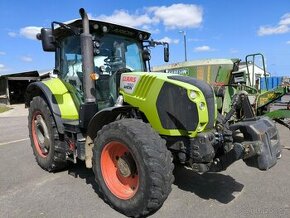 Claas Arion 550