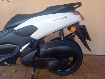 Yamaha NMAX 125