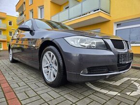 Bmw 318i e90 limuzína