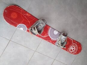 snowboard Meatfly 157 Vinyl  s vázáním K2