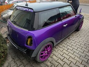 Mini Cooper S R56 na díly jako celek