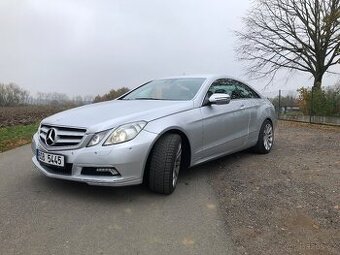 Mercedes Benz E250cdi 150kw C207 coupe - 1