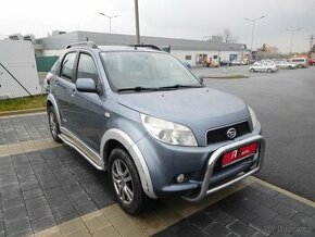 Daihatsu TERIOS 1.5i 16V 4WD Top S, 77kW, Klima, 4X4