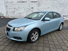 Chevrolet Cruze 1,6i 88kW r.v.2011 Serviska - 1