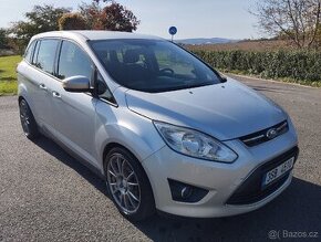 Prodám Ford Grand C-Max 7míst 2.0TDCI 16V 120Kw r.v.2012