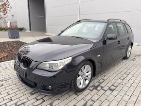 BMW e61 530i MANUÁL M-Packet/PDC/Navi/Sportsitze