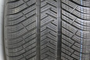 2 ks Zimní pneu Michelin 255/45 R 19 100V