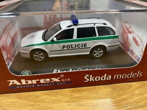 Škoda OCTAVIA I. POLICIE ABREX, nový, 1:43