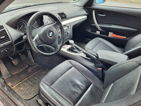 BMW E81 120i