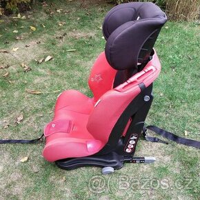 Autosedacka Petite&Mars, 15-36kg, Isofix