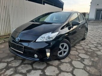 Toyota Prius 2015