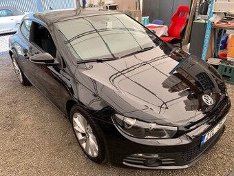 VOLKSWAGEN SCIROCCO 1,4 TSI 90kW,NOVÁ STK,PO VELKÉM SERVISE