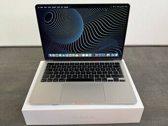 MacBook Air 13,6" 2022 M2 16GB / 256GB Silver