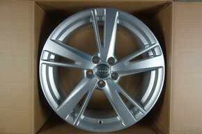 Audi A3, S3, RS3, 8VS alu S-Line Audi Sport 19" 5x112 4ks - 1