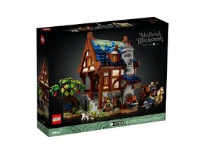 Lego 21325 Středověká kovárna