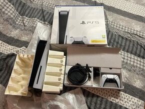 PlayStation 5 s mechanikou