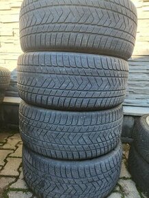 Prodám sadu zimních pneu Pirelli 275/45 r 20 - 1