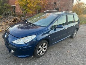 Díly z vozu Peugeot 307 1.6 hdi