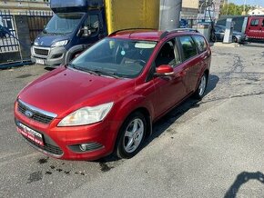 FORD FOCUS KOMBI 1.6i 74KW Koupeno ČR 2008