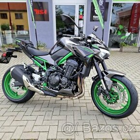 Kawasaki Z900 Zelená 2024 - Nový motocykl