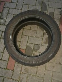 Pneu letní 225 45 17 Goodyear minimálně jetá