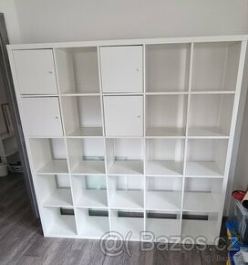 Obrázek k inzerátu: Ikea kallax 182x182cm 5x5 kostek